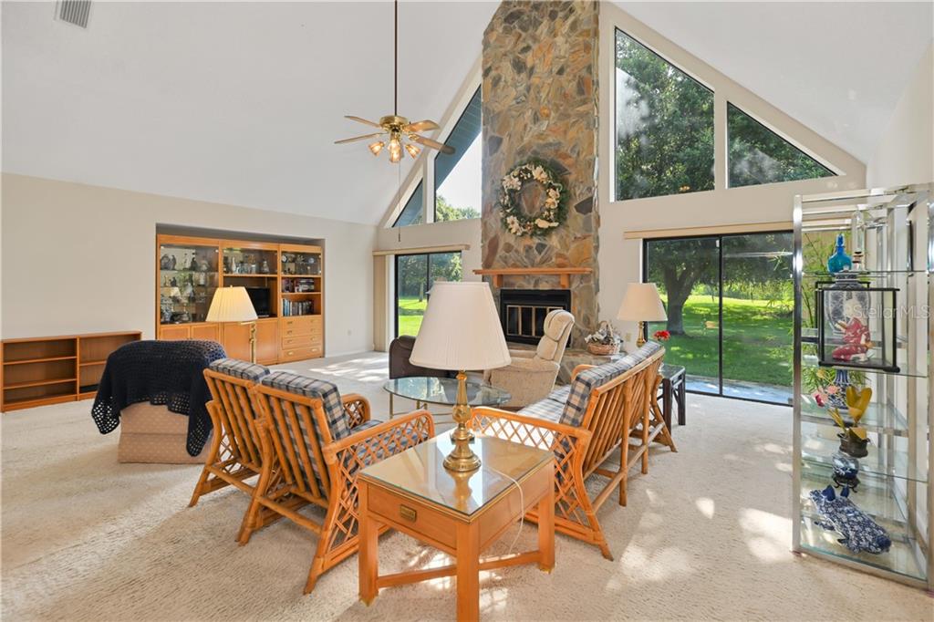 821 N Golf Course DRIVE, CRYSTAL RIVER, FL — photo 4 of 30