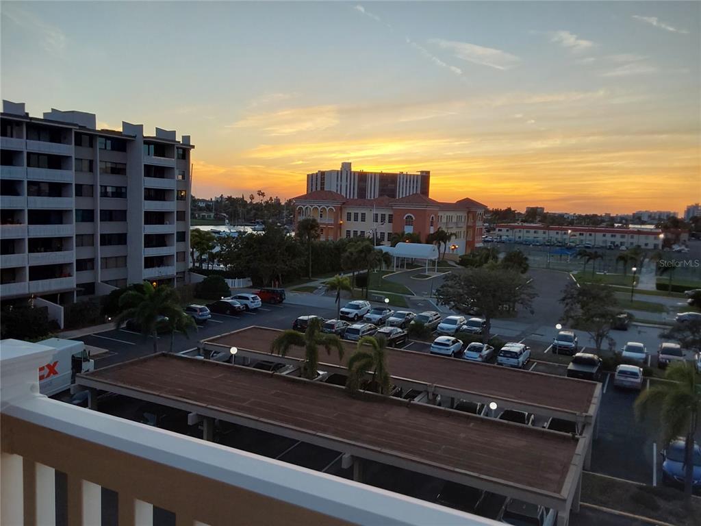 500 TREASURE ISLAND CAUSEWAY UNIT 502, TREASURE ISLAND, FL — photo 3 of 27