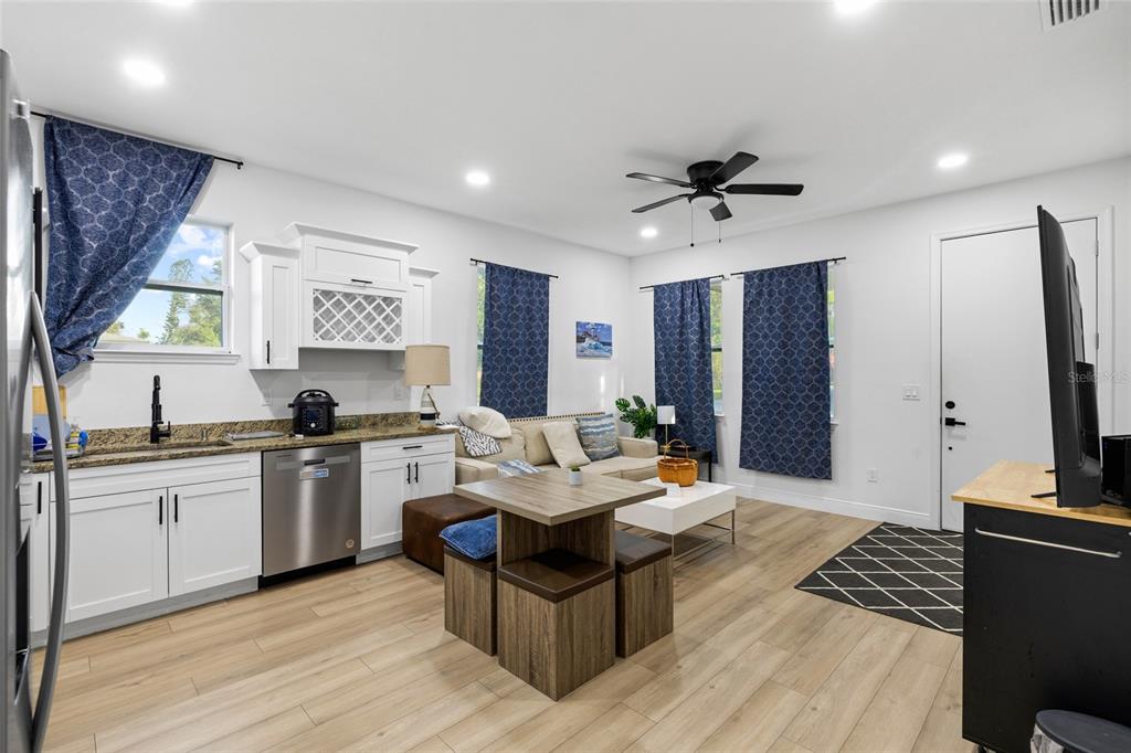 2551 LANGDON AVENUE S, ST PETERSBURG, FL — photo 5 of 16