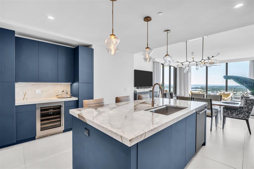 301 1ST STREET S UNIT 2507, ST PETERSBURG, FL — photo 5 of 99