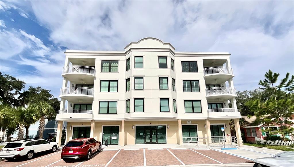 231 2ND STREET S UNIT 304