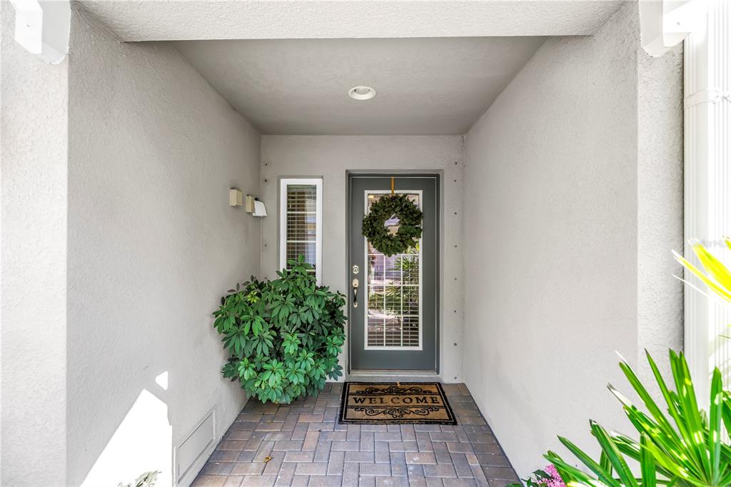 5930 ANCHROAGE WAY S, ST PETERSBURG, FL — photo 5 of 94