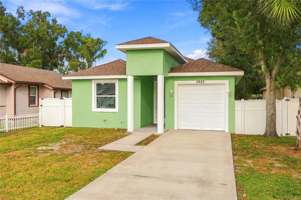 5625 35TH WAY N, ST PETERSBURG, FL — photo 2 of 37