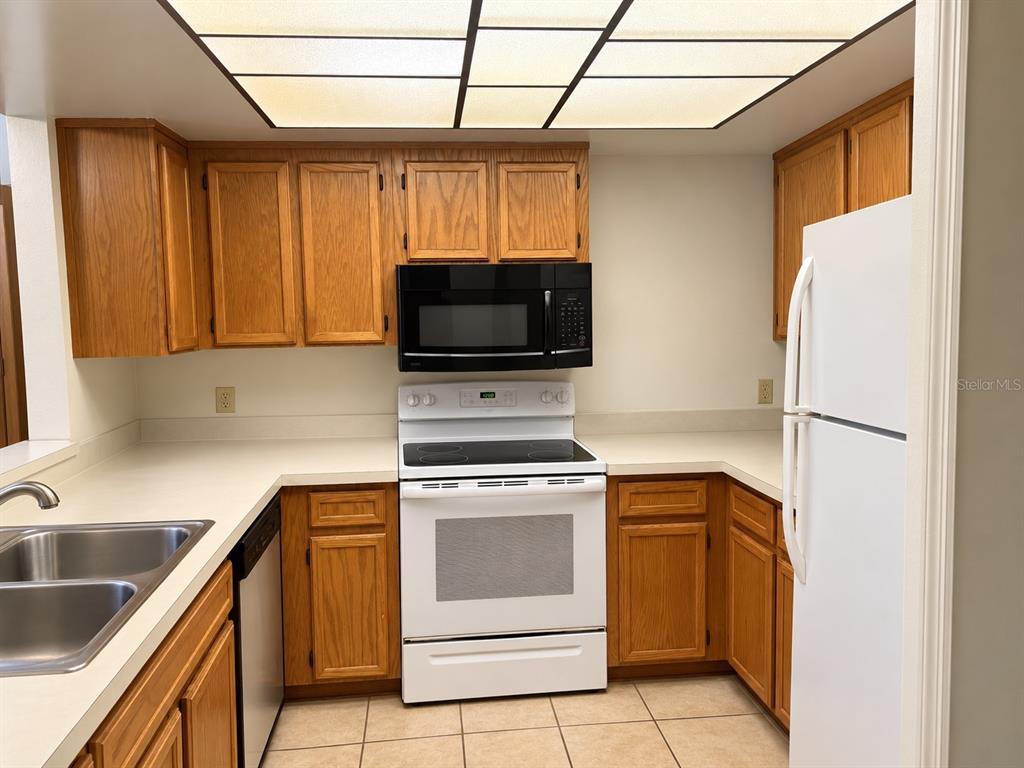 3949 JOURNEY COURT, CASSELBERRY, FL — photo 5 of 26