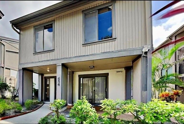 654 LAKE VILLAS DRIVE UNIT 654
