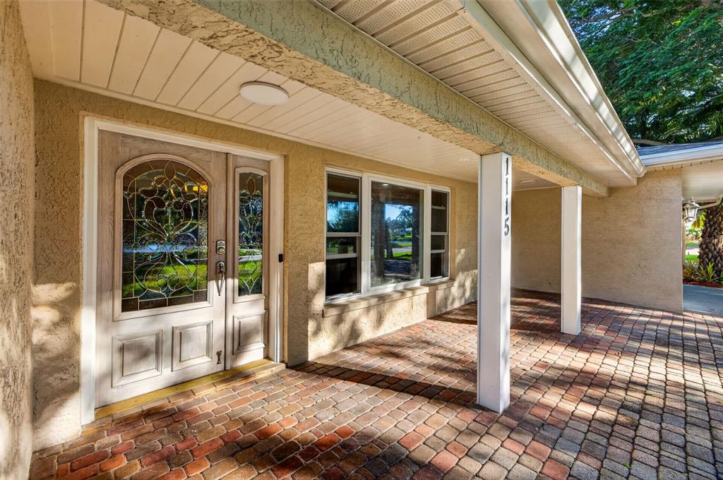 1115 WOODSIDE AVENUE, CLEARWATER, FL — photo 3 of 26