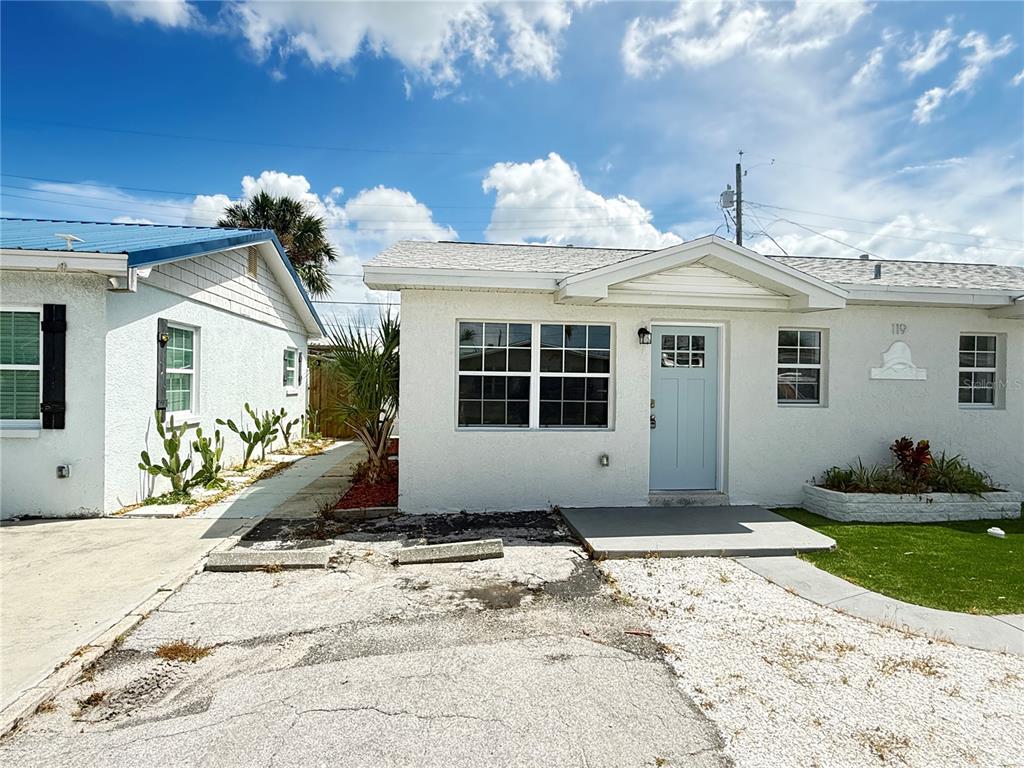 119 147TH AVENUE E UNIT A, MADEIRA BEACH, FL — photo 2 of 25