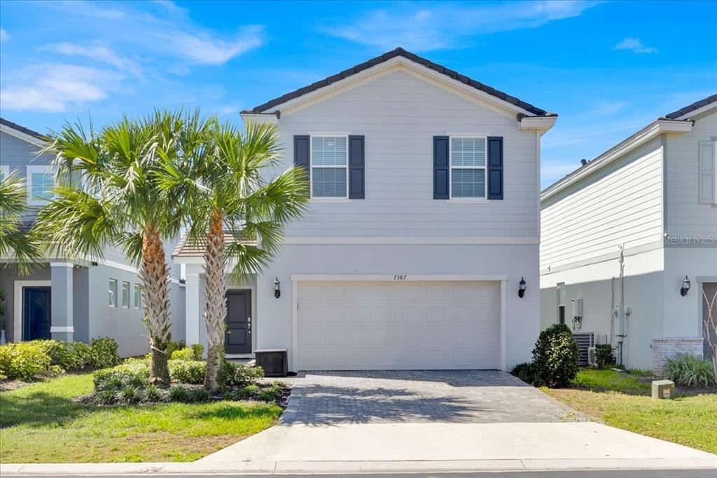 7387 OAKMOSS LOOP