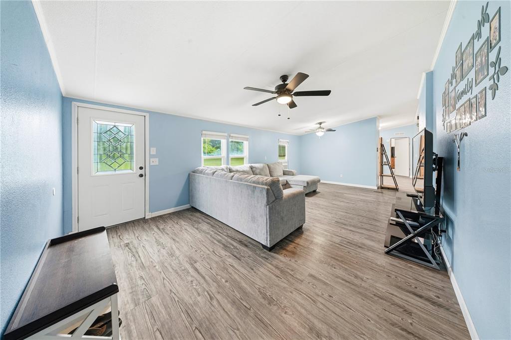 1903 ALTO LANE, LUTZ, FL — photo 4 of 24