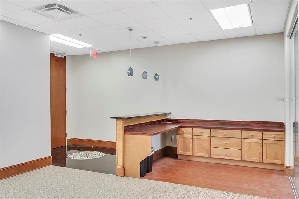 189 S ORANGE AVENUE UNIT 1110, ORLANDO, FL — photo 4 of 34