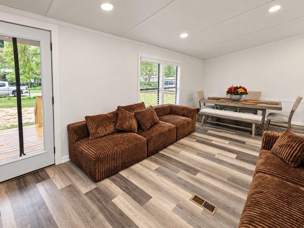 6942 SW 86TH STREET, OCALA, FL — photo 4 of 24
