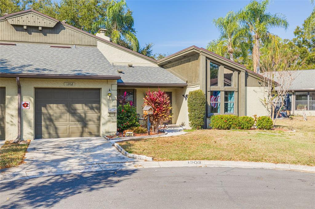 2101 SUNSET POINT ROAD UNIT 1202