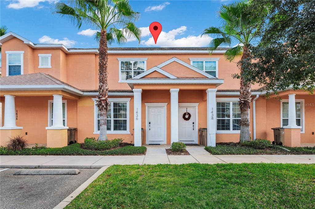 1436 RETREAT CIRCLE