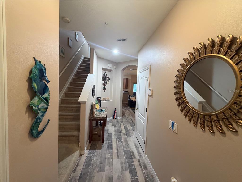 1474 GRANTHAM DRIVE, SARASOTA, FL — photo 5 of 30