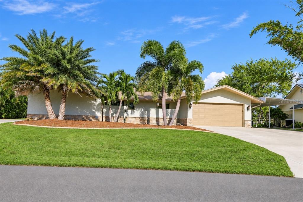 4224 BUR STREET, PORT CHARLOTTE, FL — photo 2 of 30