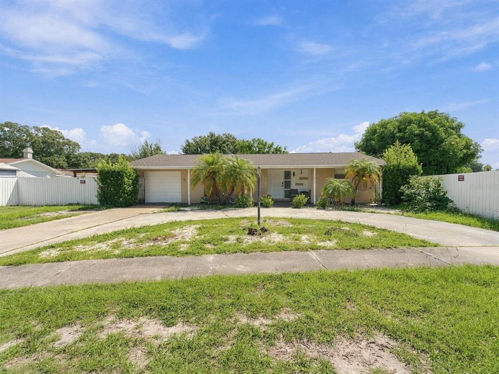 7879 84TH LANE, SEMINOLE, FL — photo 2 of 19
