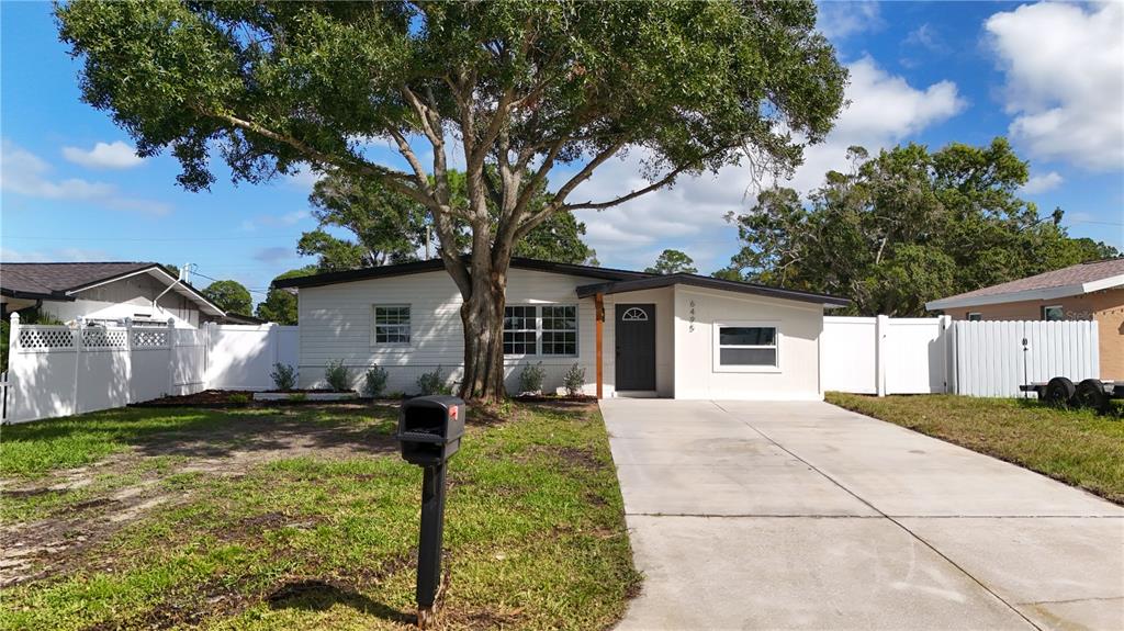 6495 64TH WAY N, PINELLAS PARK, FL — photo 2 of 35