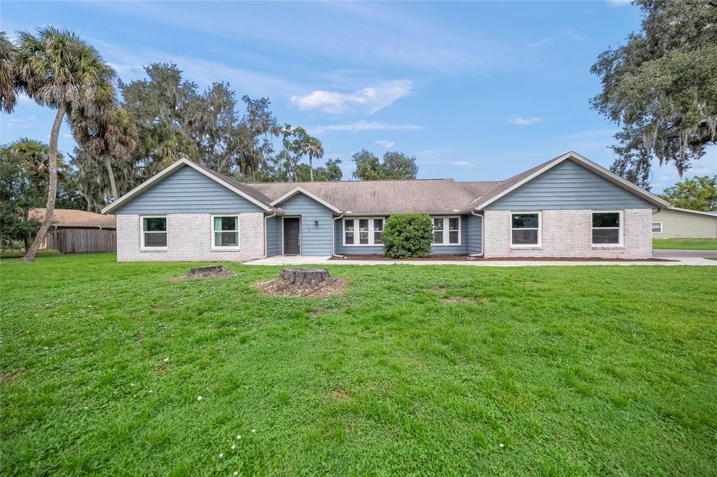 2130 E LEEWYNN DRIVE, SARASOTA, FL — photo 2 of 30