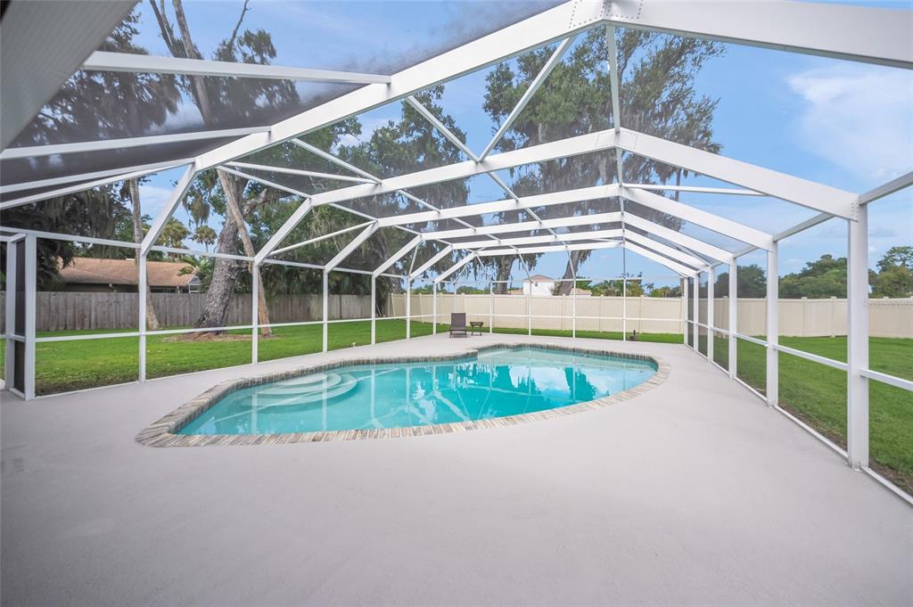 2130 E LEEWYNN DRIVE, SARASOTA, FL — photo 3 of 30