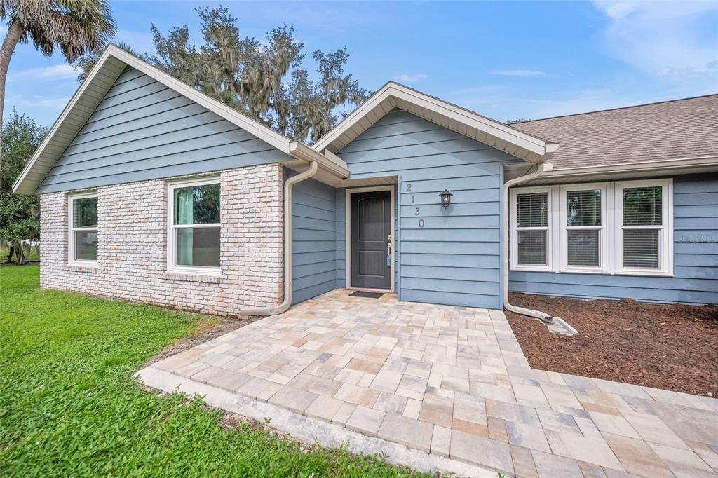 2130 E LEEWYNN DRIVE, SARASOTA, FL — photo 4 of 30