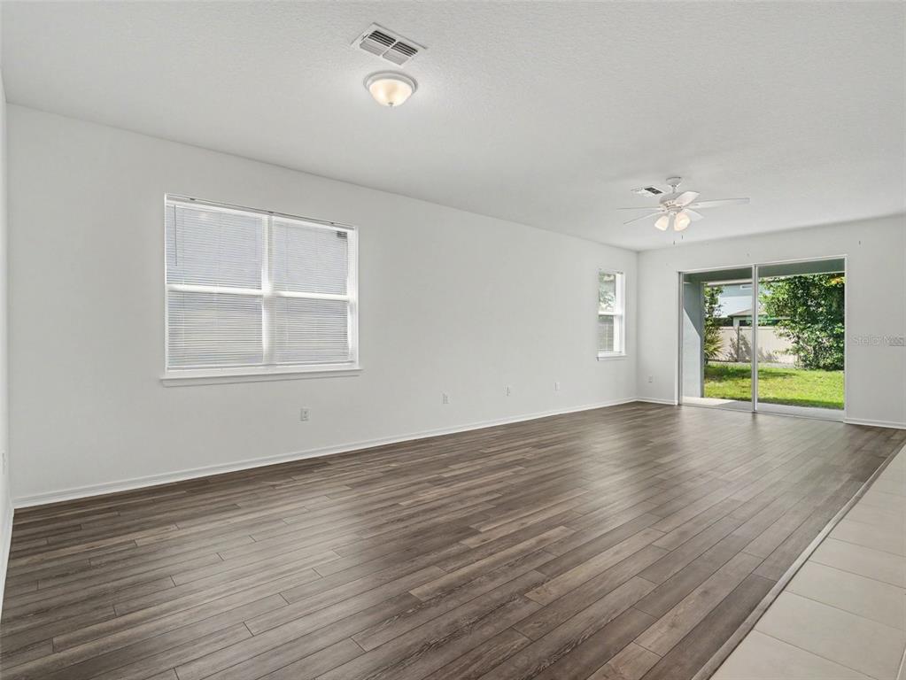 14180 SAMOA HILL COURT, RIVERVIEW, FL — photo 4 of 23
