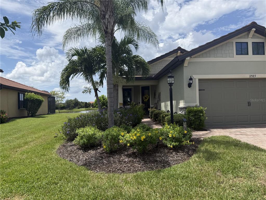 17523 HAMPTON FALLS TERRACE, BRADENTON, FL — photo 4 of 30