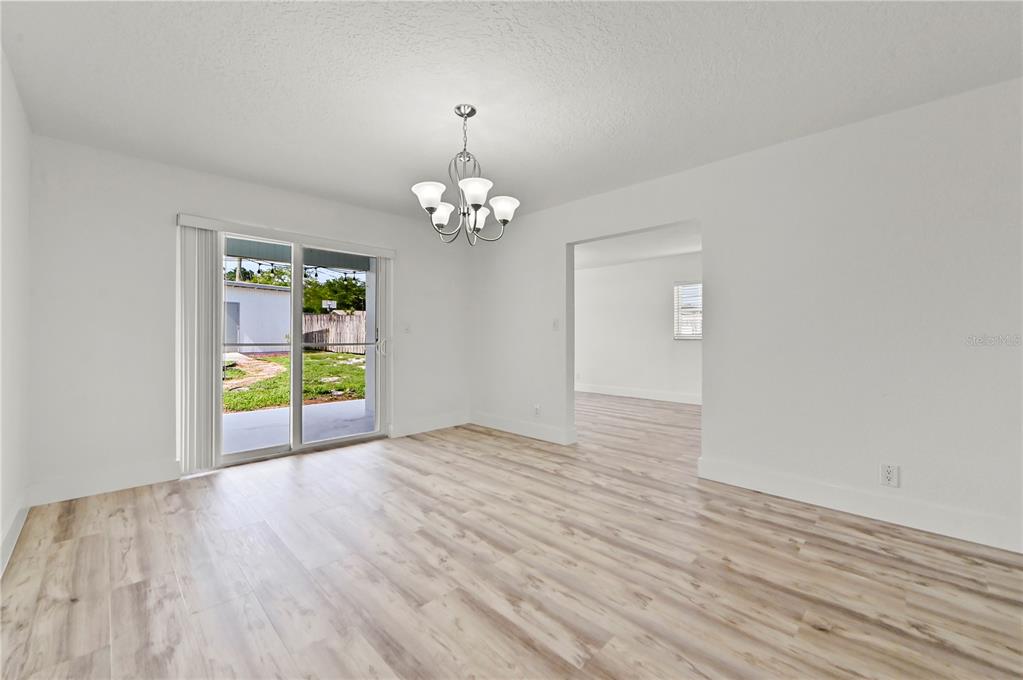 271 NW 35TH STREET, BOCA RATON, FL — photo 5 of 30