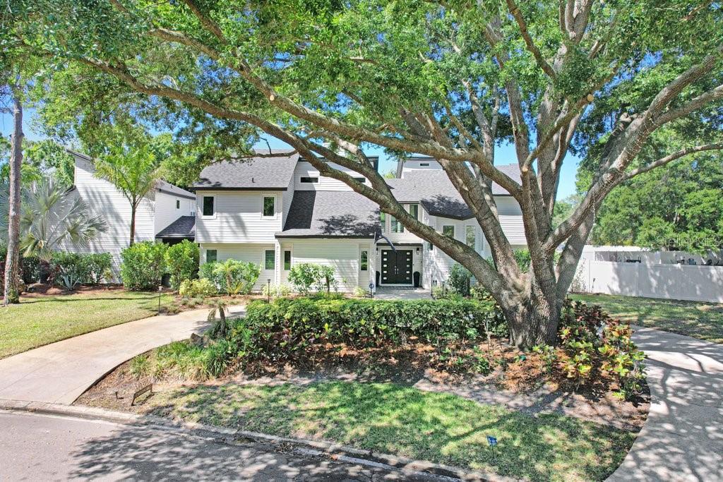 15306 LAKE MAURINE DRIVE