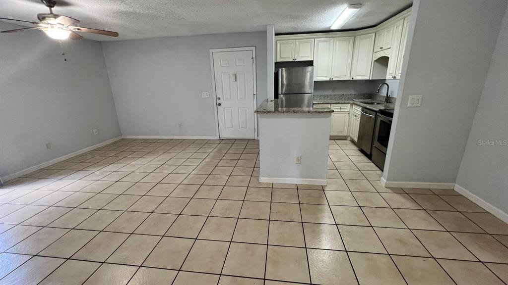 2740 OAK PARK WAY UNIT 102, ORLANDO, FL — photo 2 of 27