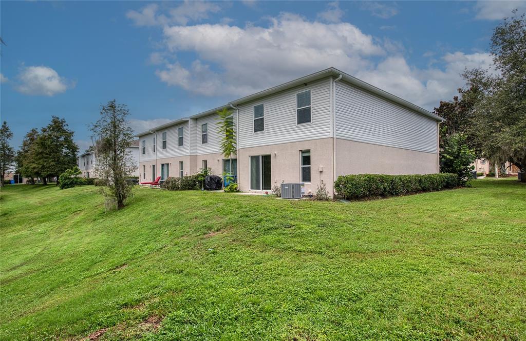 4729 ASHBURN POND WAY, TAMPA, FL — photo 4 of 30