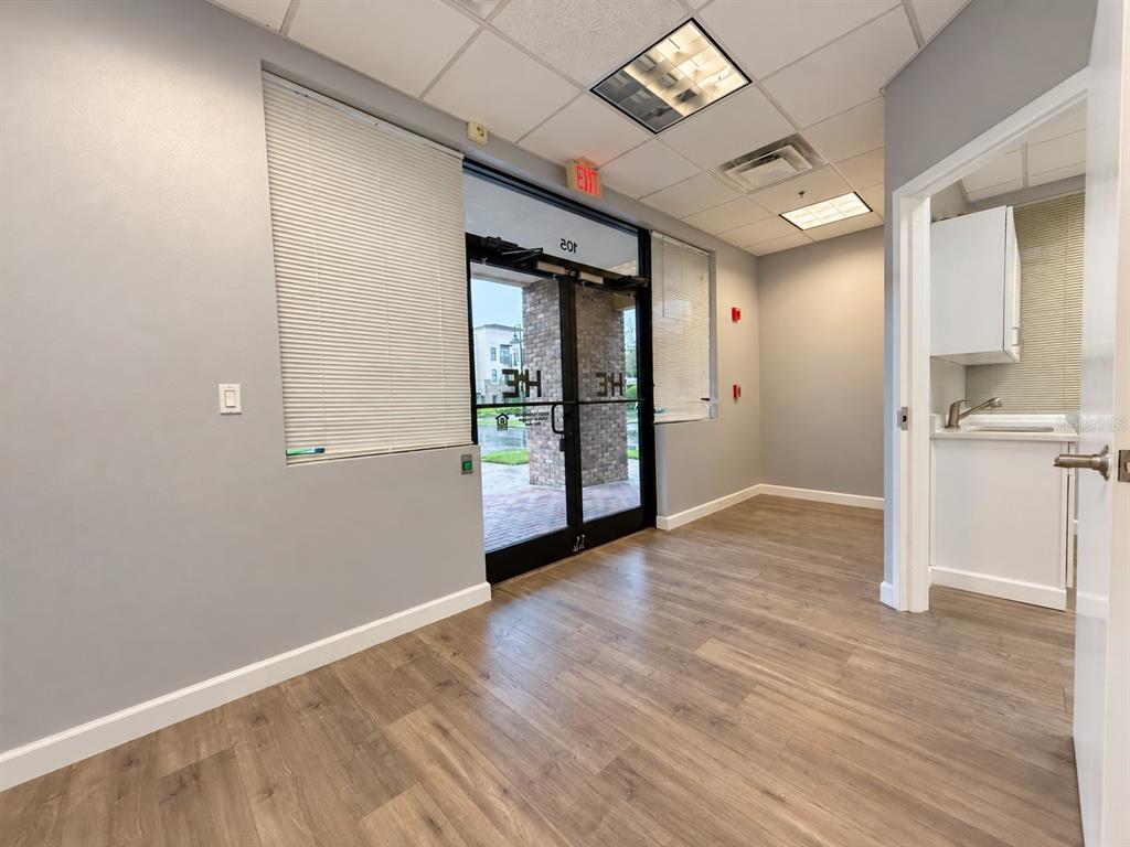 13538 VILLAGE PARK DRIVE UNIT J105, ORLANDO, FL — photo 5 of 19