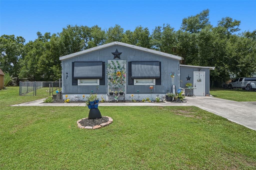 2576 LAKOTA LANE