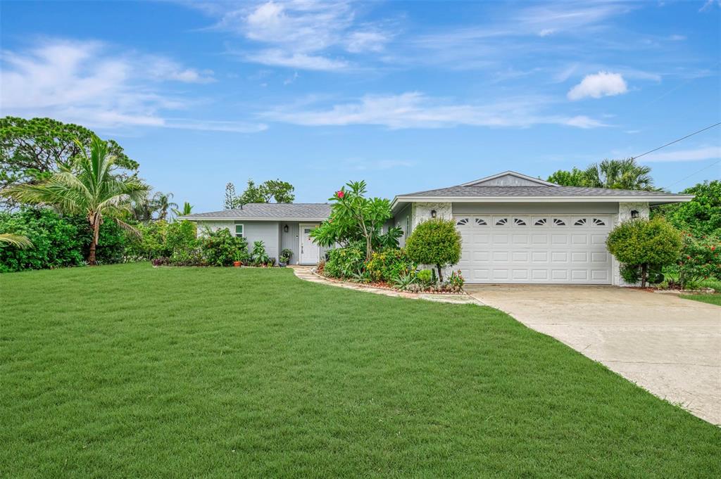 4240 SHAMROCK DRIVE, VENICE, FL — photo 2 of 30