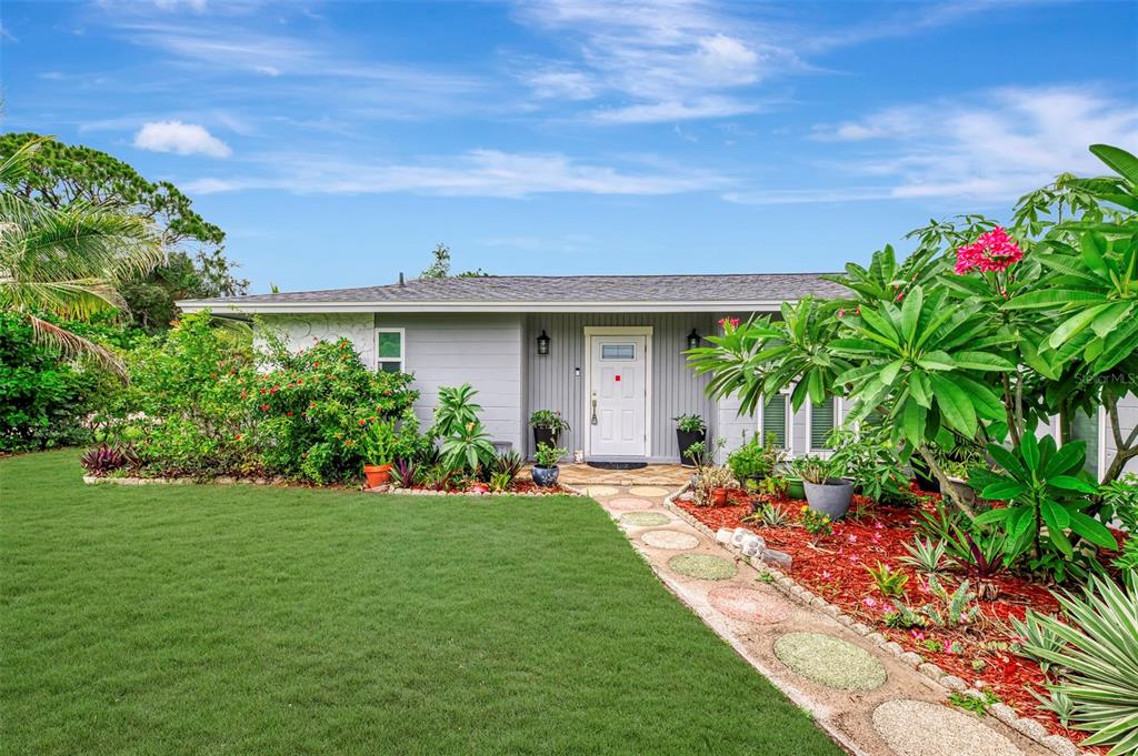 4240 SHAMROCK DRIVE, VENICE, FL — photo 3 of 30