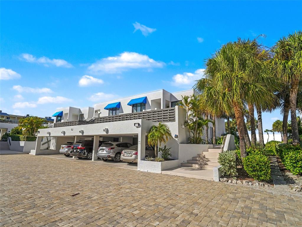 732 BAYPORT WAY, LONGBOAT KEY, FL — photo 2 of 30