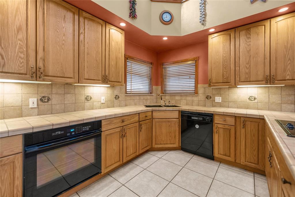 4559 W DUNKLIN STREET, DUNNELLON, FL — photo 5 of 30