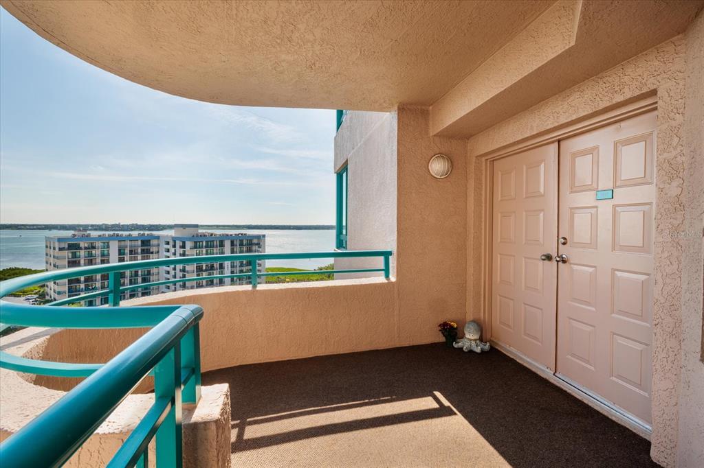1520 GULF BOULEVARD UNIT 1107, CLEARWATER, FL — photo 3 of 30