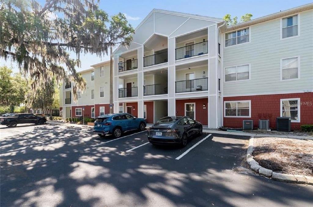 2360 SW ARCHER ROAD UNIT 915