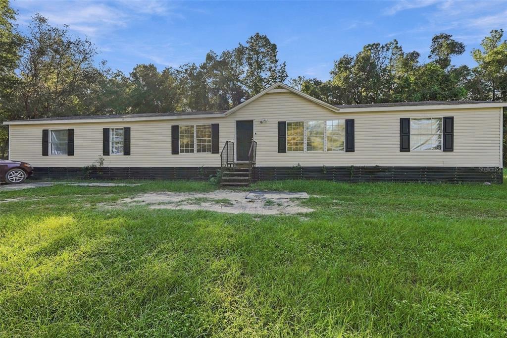 254 SE 7TH AVENUE, INTERLACHEN, FL — photo 2 of 25