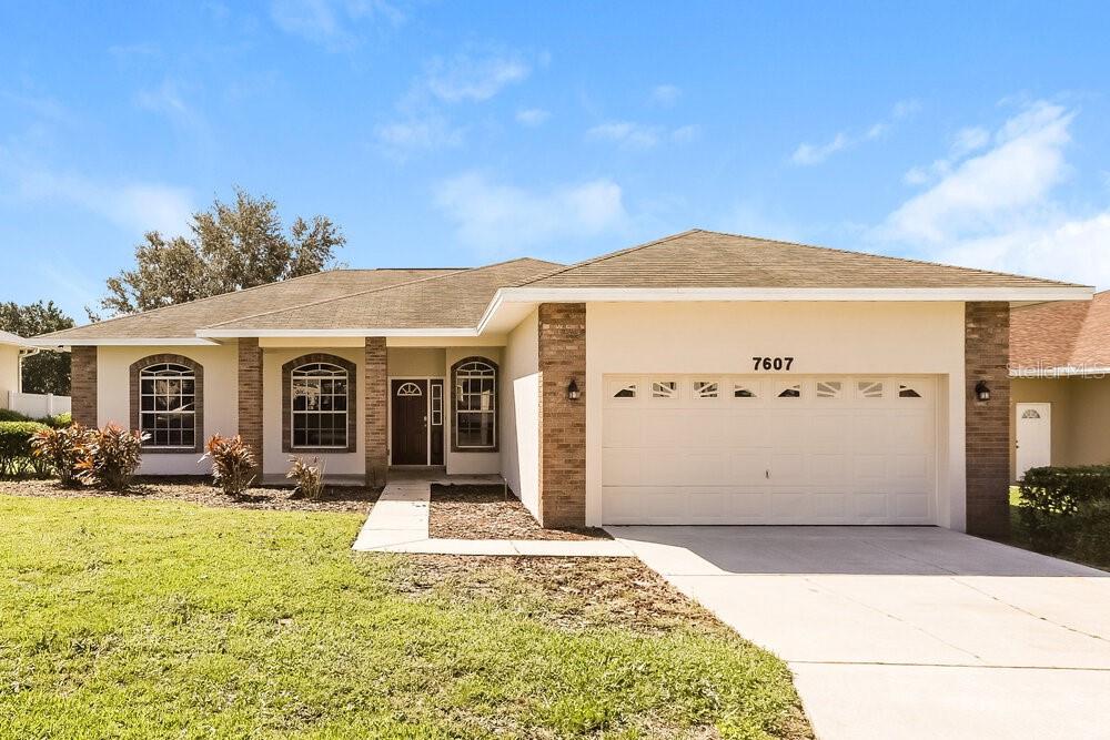 7607 CANTERBURY CIRCLE