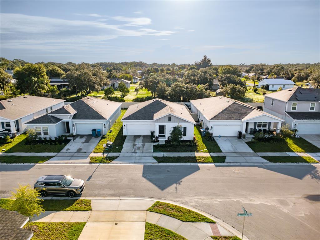 1173 DEEPWATER CIRCLE, EAGLE LAKE, FL — photo 3 of 29