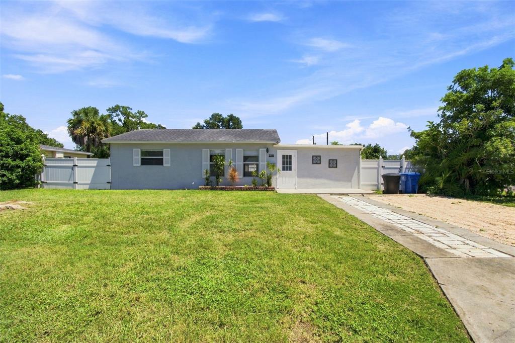 7101 15TH STREET N, ST PETERSBURG, FL — photo 3 of 23