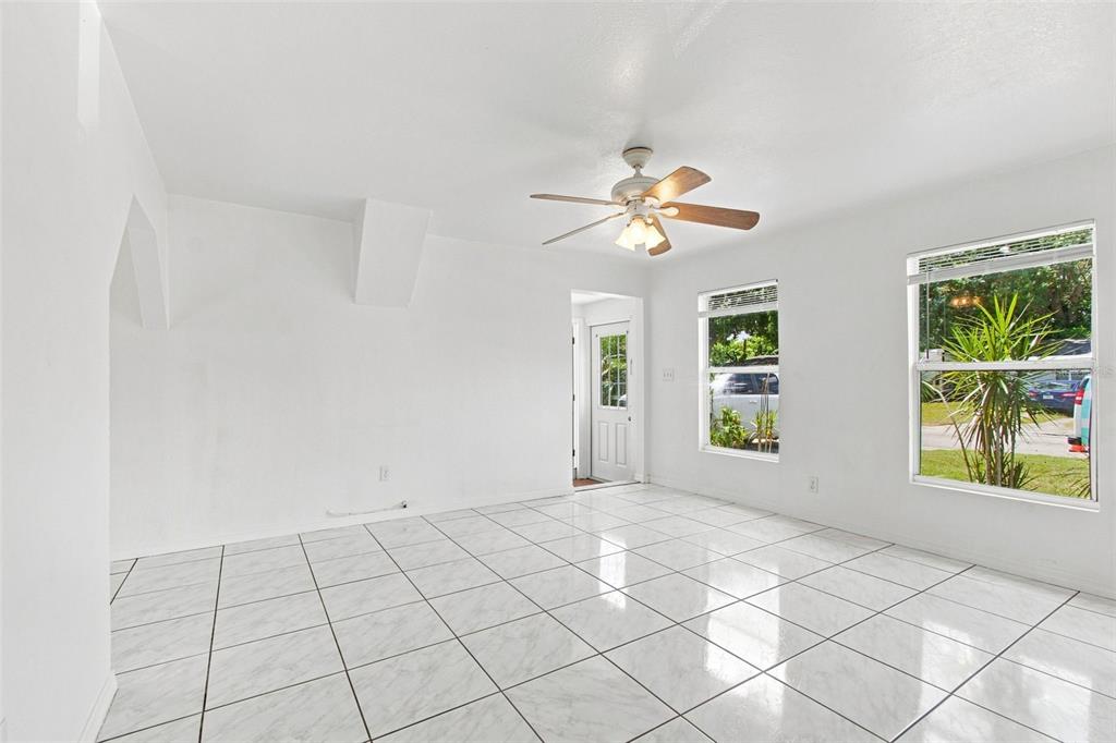 7101 15TH STREET N, ST PETERSBURG, FL — photo 5 of 23