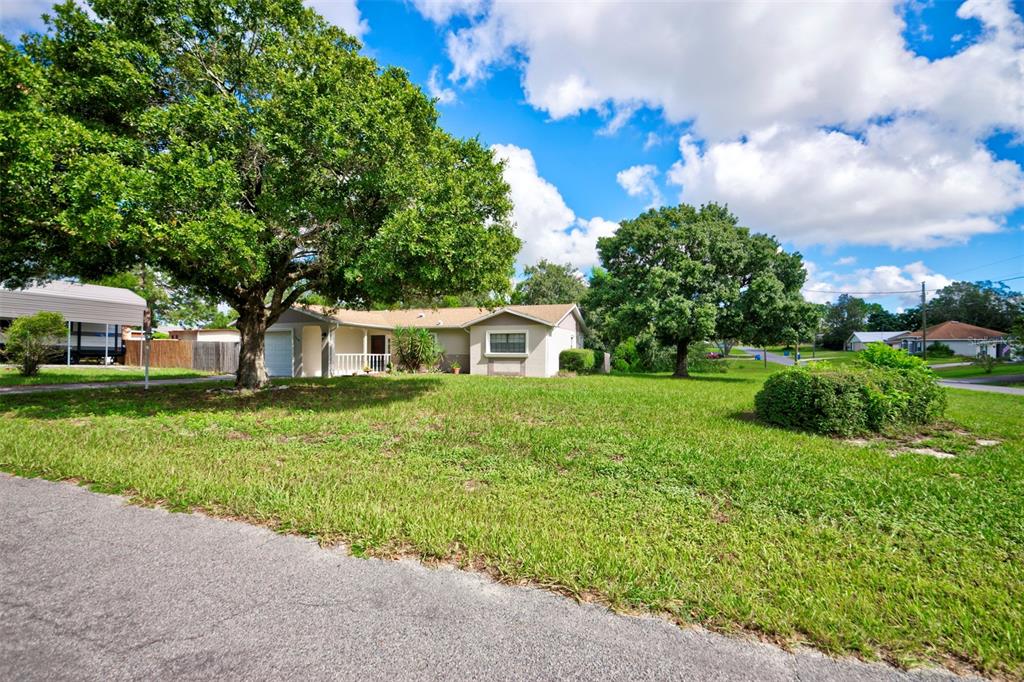 11429 ADELIA STREET, SPRING HILL, FL — photo 5 of 30