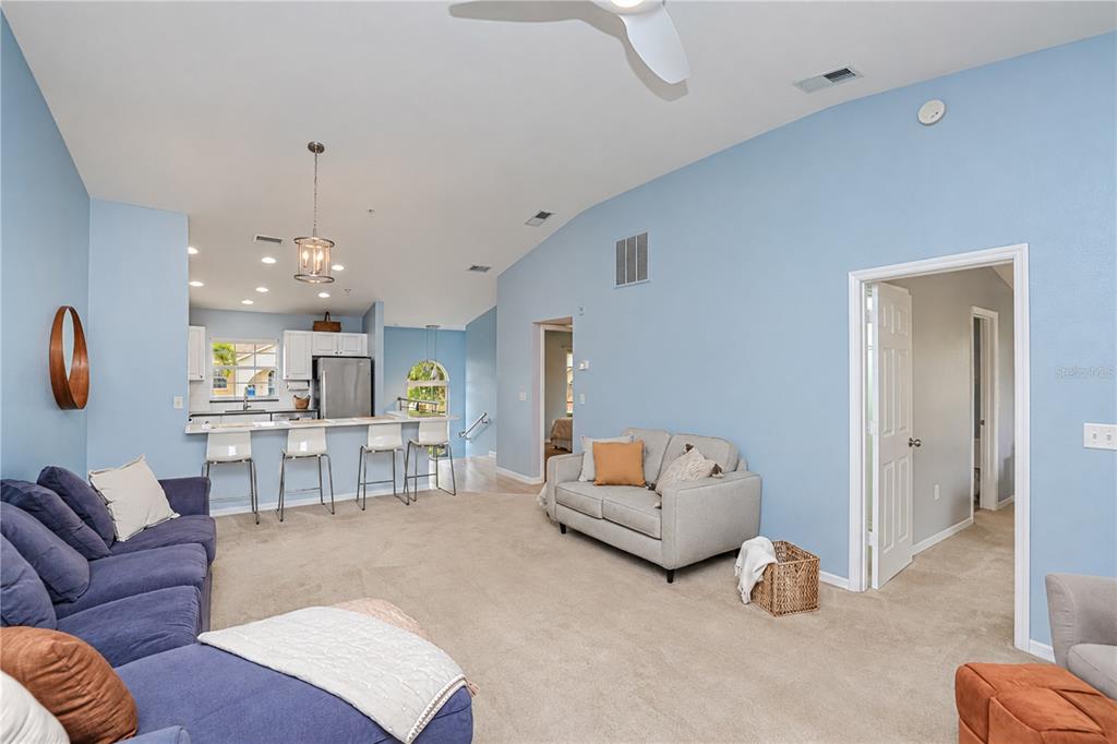 8389 WINGATE DRIVE UNIT 2320, SARASOTA, FL — photo 5 of 30