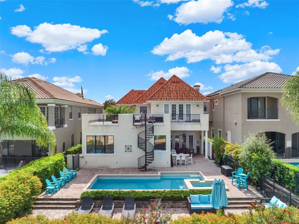 411 MUIRFIELD LOOP