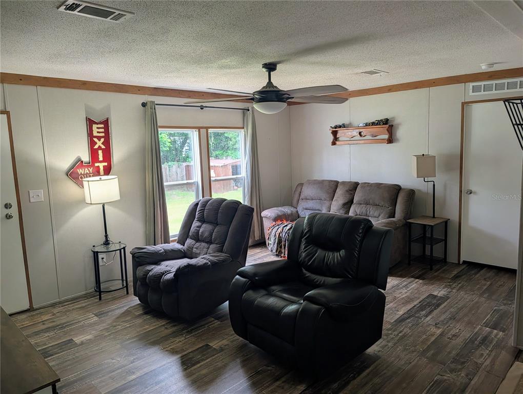 8347 S VINE TERRACE, FLORAL CITY, FL — photo 3 of 11