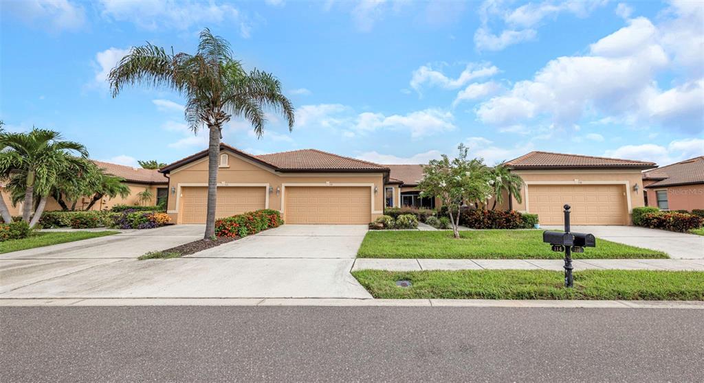 114 SHELL FALLS DRIVE, APOLLO BEACH, FL — photo 2 of 30