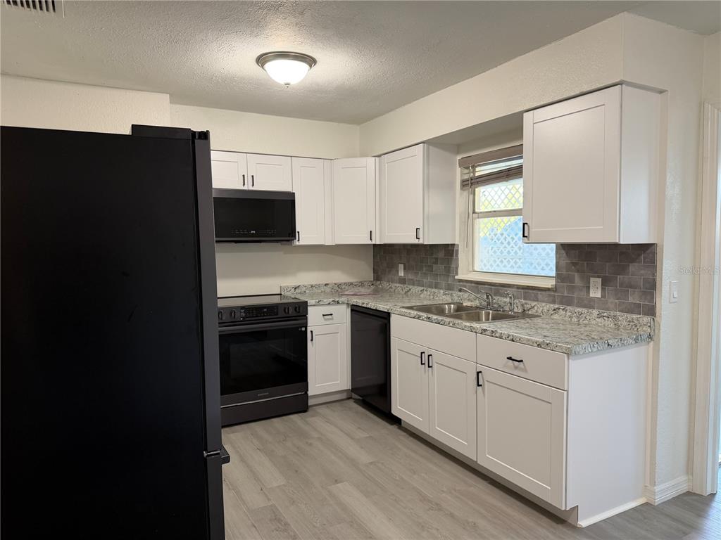 234 PROVIDENCE STREET, ARCADIA, FL — photo 4 of 10