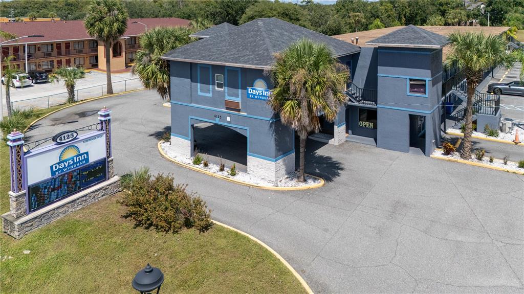4125 W VINE STREET, KISSIMMEE, FL — photo 5 of 35